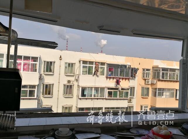 济南老人做饭时燃气泄漏突发爆炸 港华燃气:报警器工作正常